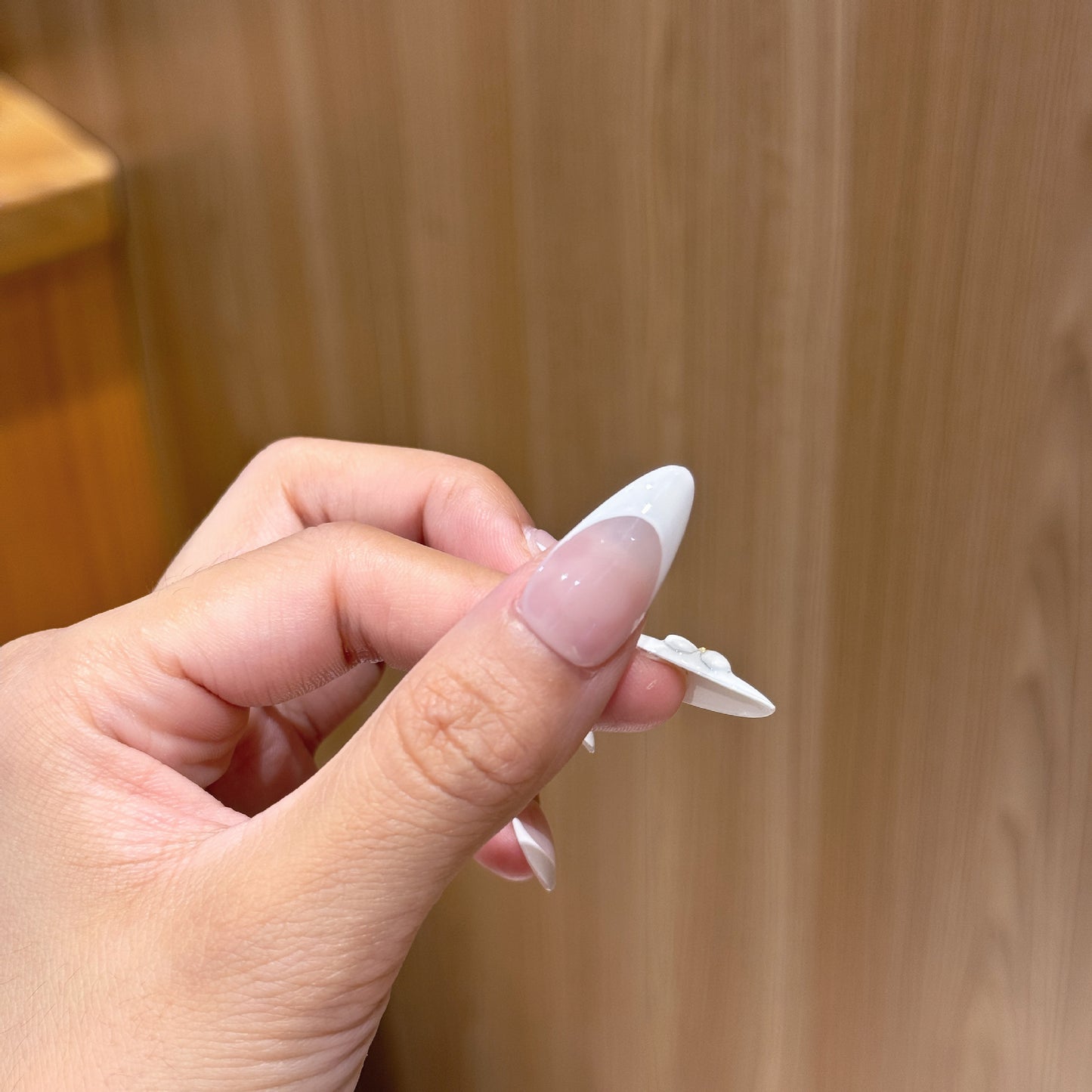Champagne Petal