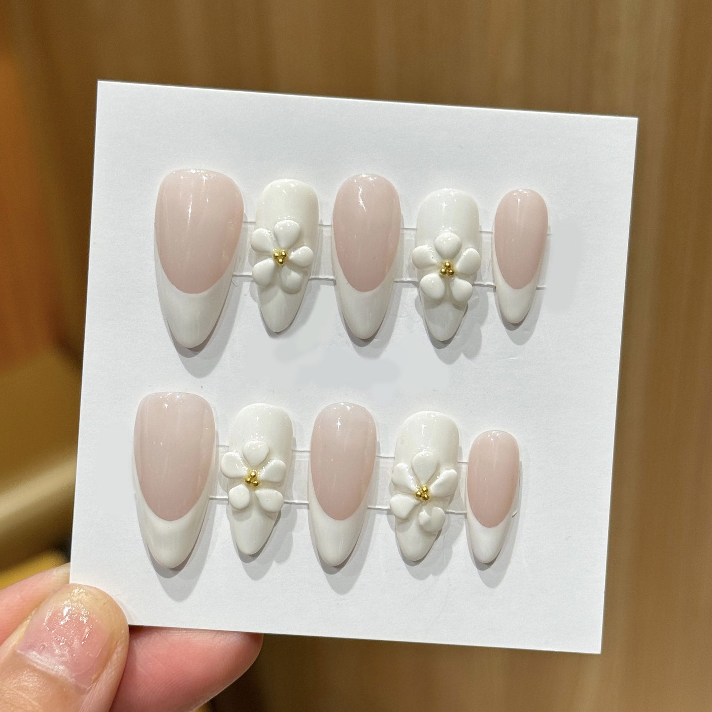Champagne Petal