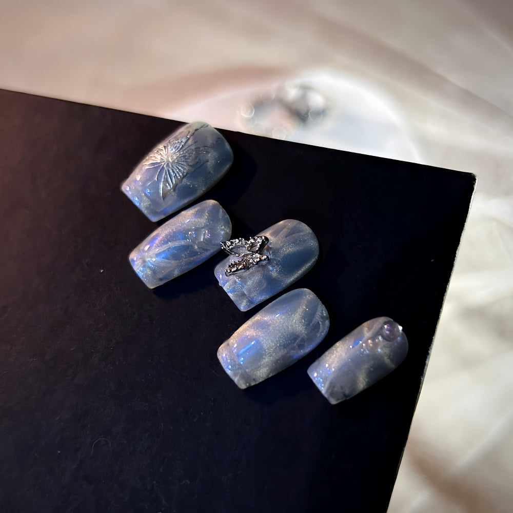 Blue Frost Butterfly Detachable Clip-on Nails
