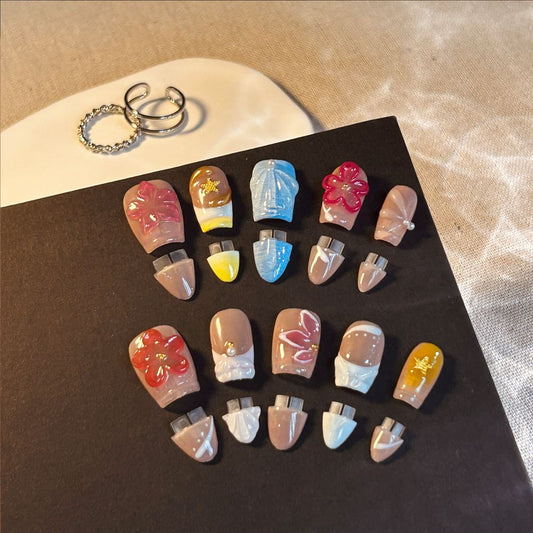 Detachable Clip On 2-in-1 Style Press-on nails
