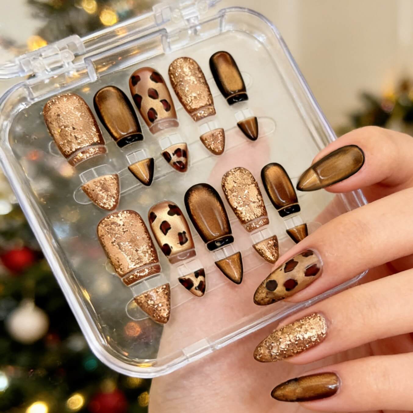 Gilded Leopard Adjustable Length Press-on Nails